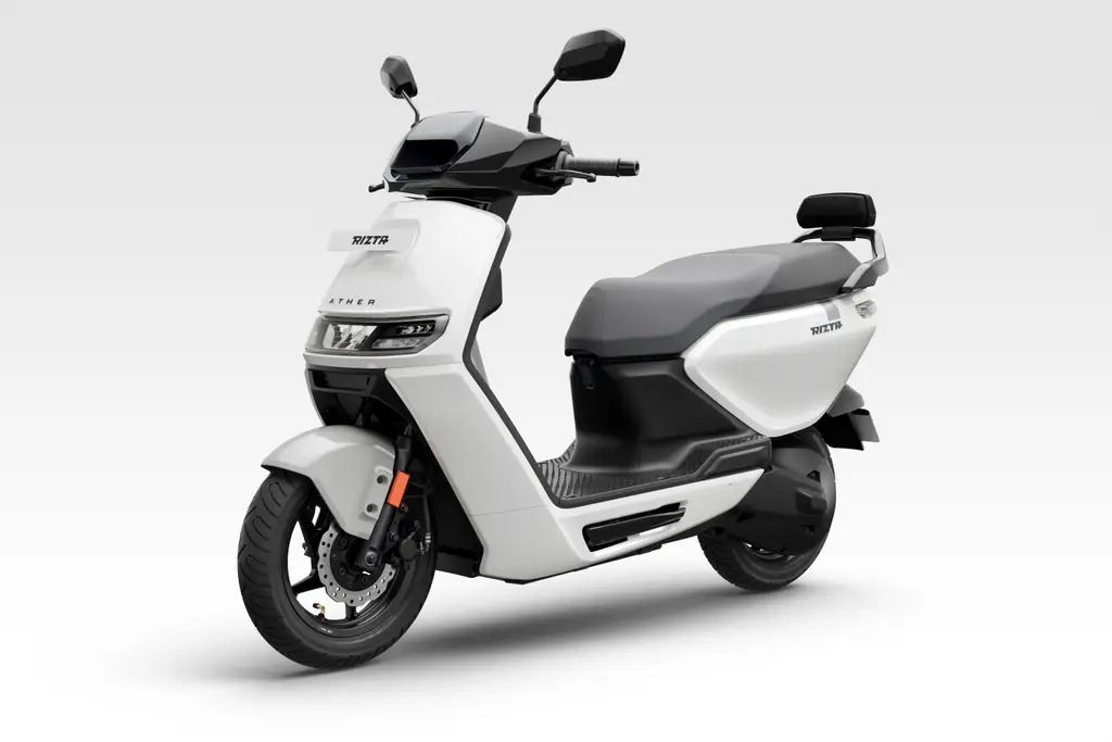 The 2025 Ather Rizta Z receives an update, adding a new touchscreen interface and an Eco mode